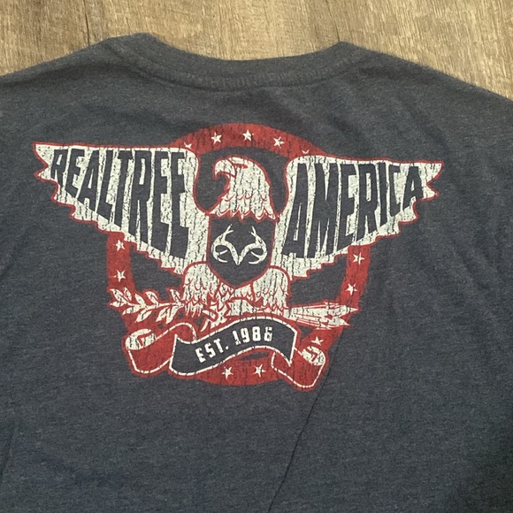 Realtree America Shirt - Picture 1 of 4